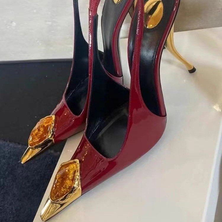 Star style Gemstone Metal Toe  - Casual Sandal Leather recension och pris